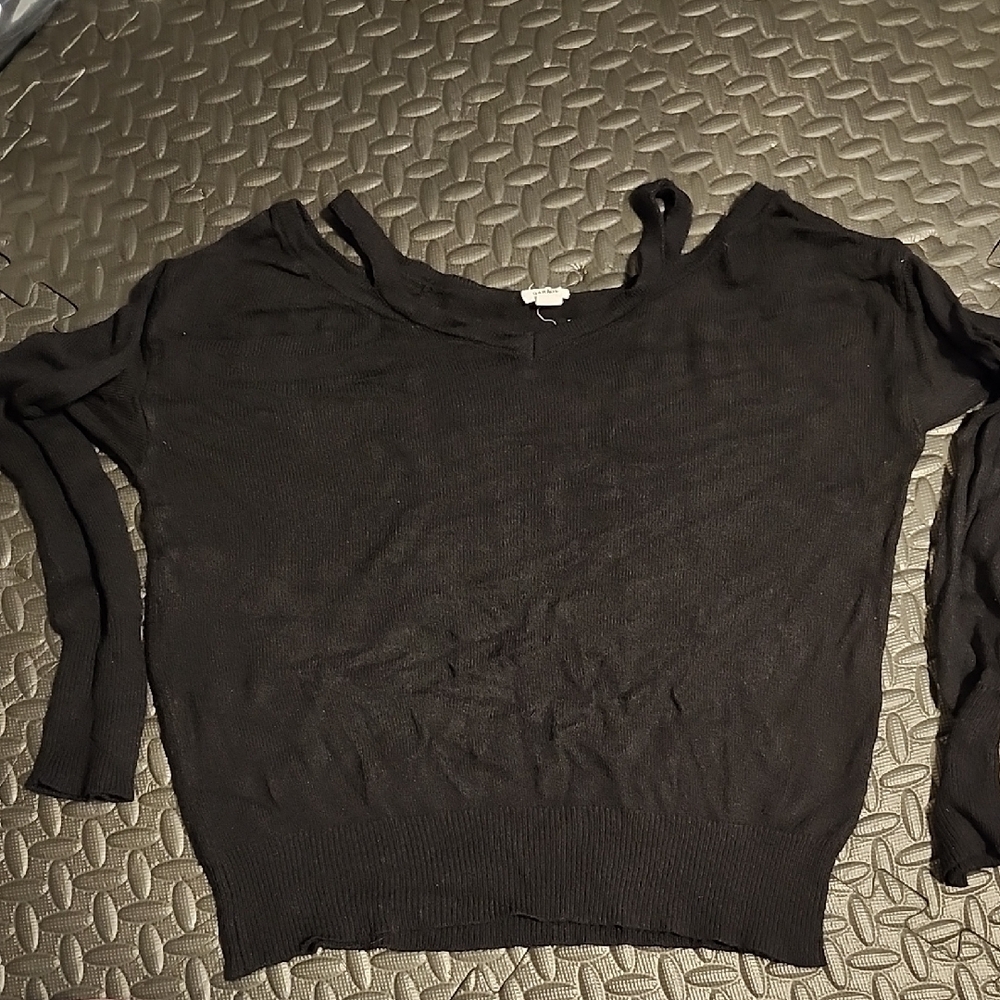 Garage Black Ribbed Cold Shoulder Sweater Crop Top Size L Cutout Sleeve